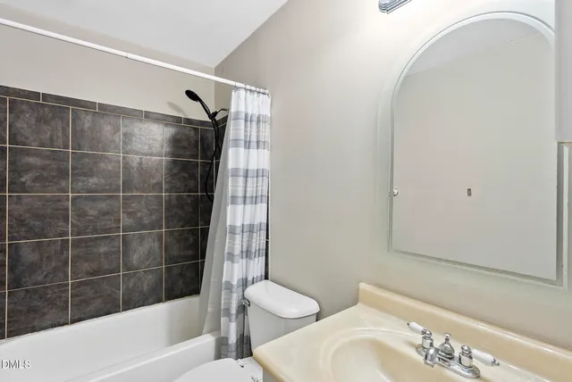 $2,250 | 8313 Bellingham Circle, Raleigh, NC 27615