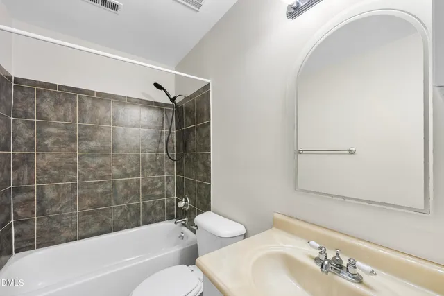 $2,200 | 8313 Bellingham Circle, Raleigh, NC 27615