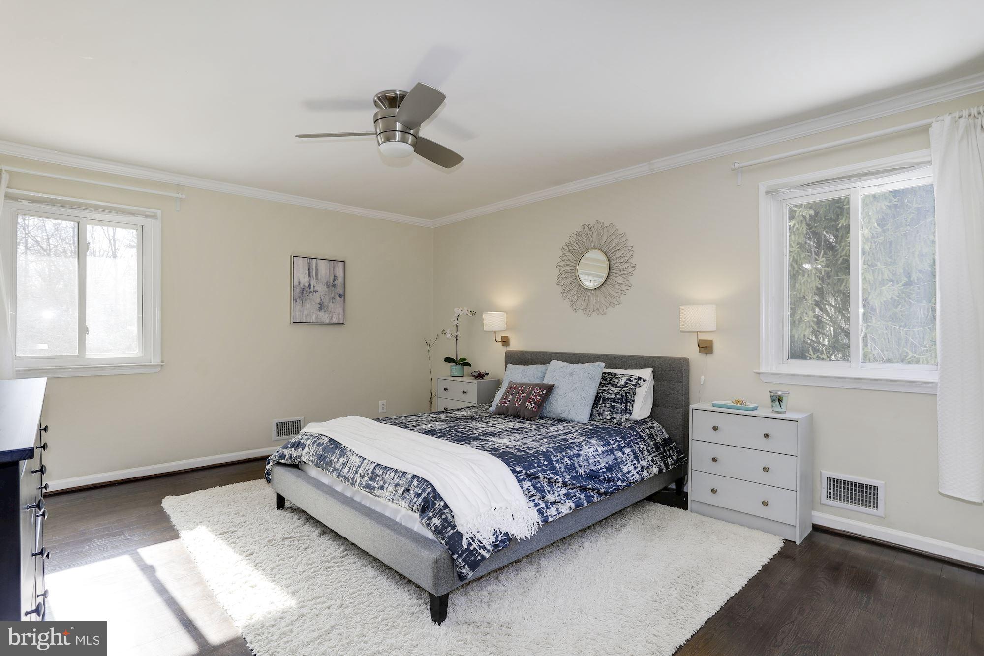 5404 Lightning View Road Columbia, MD 21045 - Photo 13 of 30 Spacious master bedroom