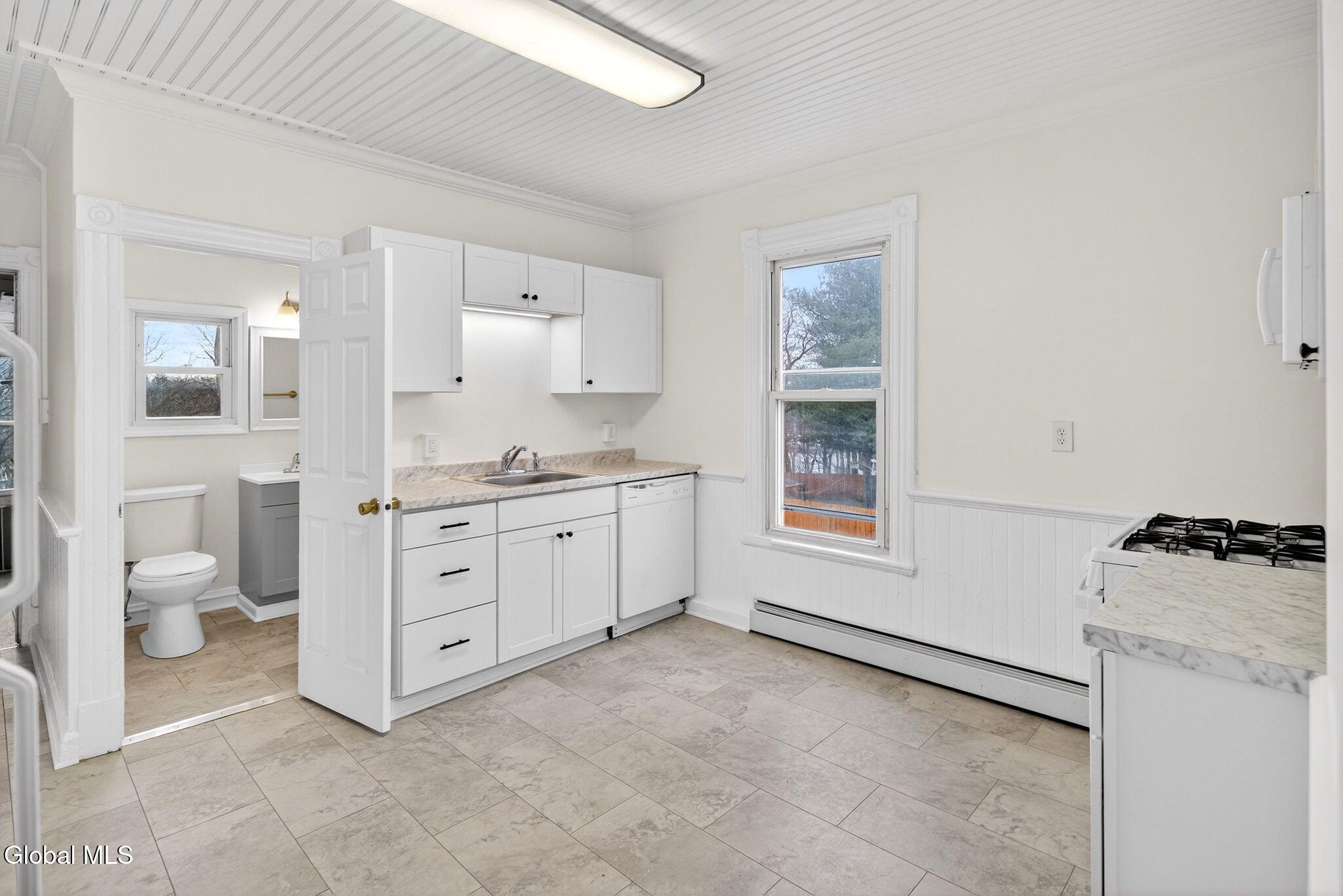 114 3rd Avenue Rensselaer, NY 12144 - Photo 19 of 30 Interior 18