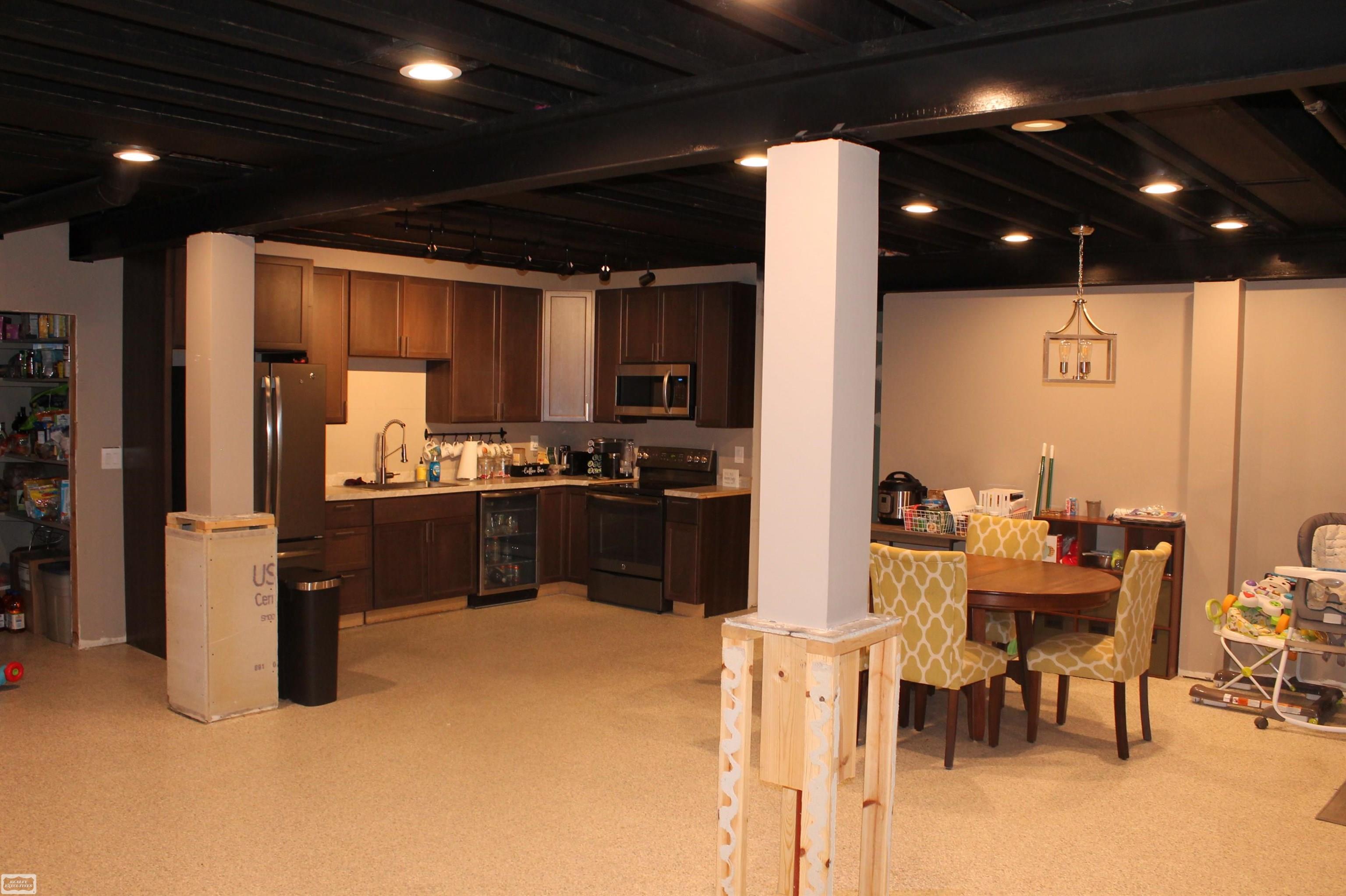 15328 Terry Road Allenton, MI 48002 - Photo 23 of 32