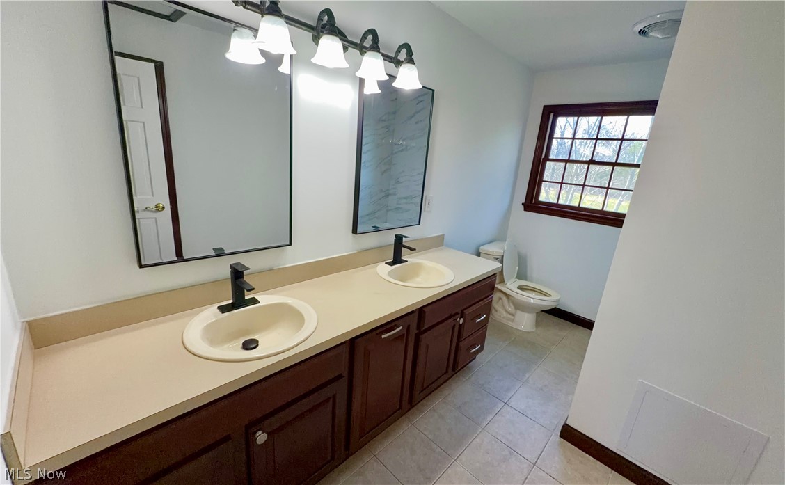 11379 Woodiebrook Road Chardon, OH 44024 - Photo 39 of 46
