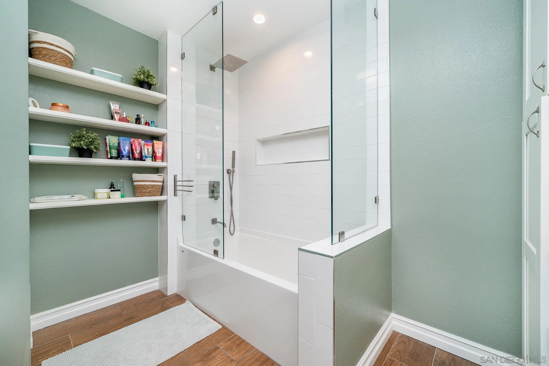 325 Wind Flower Way Oceanside, CA 92057 - Photo 29 of 41 a view of an empty walk in closet