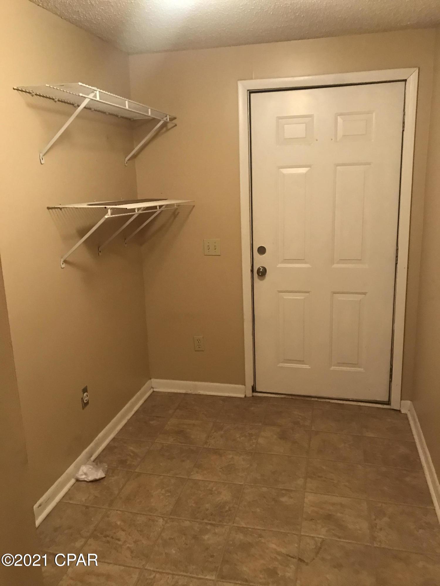 1556 Foxworth Road Chipley, FL 32428 - Photo 7 of 20