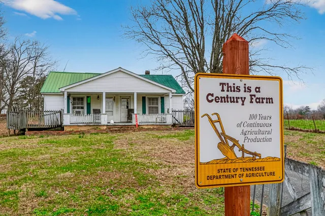 a sign that is on the side of a building