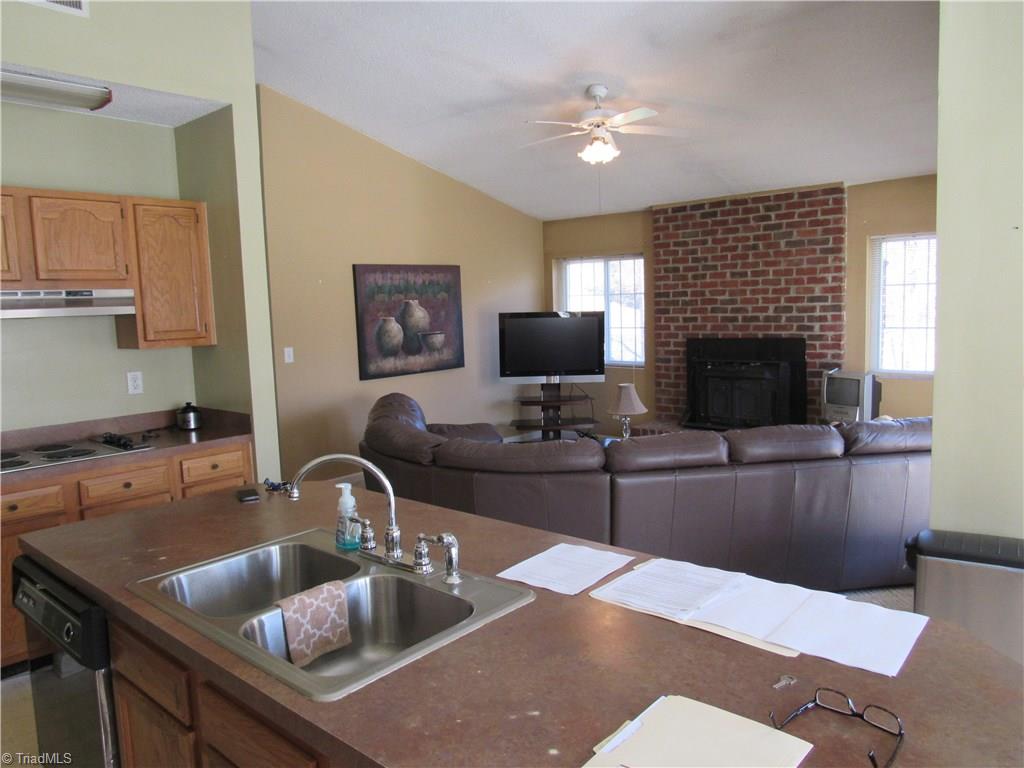 286 Pat Irwin Road Pilot Mountain, NC 27041 - Photo 12 of 29 Gallery Image 12