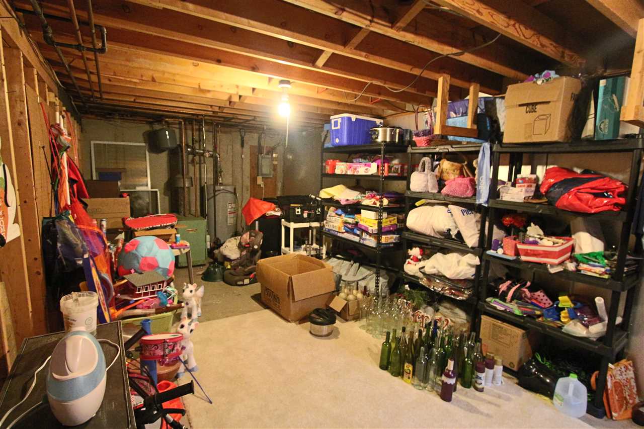 37 Nightingale Road Nashua, NH 03062 - Photo 19 of 21