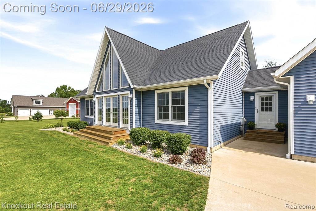 11415 Rathbun Road Birch Run, MI 48415 - Photo 10 of 73