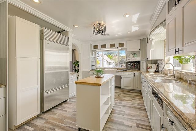 $2,994,400 | 1051 Princeton Street, Santa Monica, CA 90403