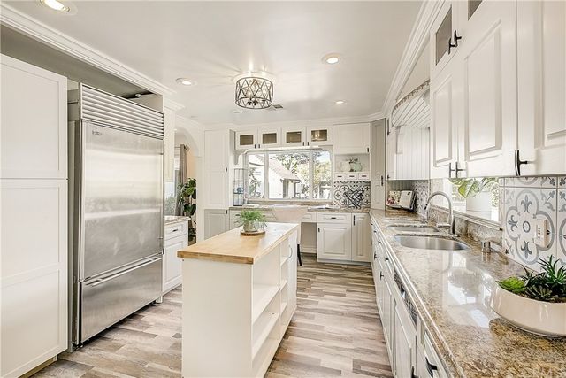 $2,994,400 | 1051 Princeton Street, Santa Monica, CA 90403