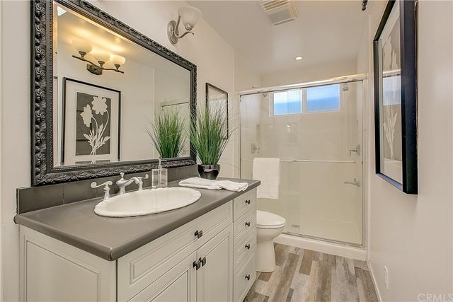 $2,994,400 | 1051 Princeton Street, Santa Monica, CA 90403