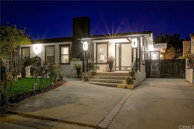 $2,994,400 | 1051 Princeton Street, Santa Monica, CA 90403