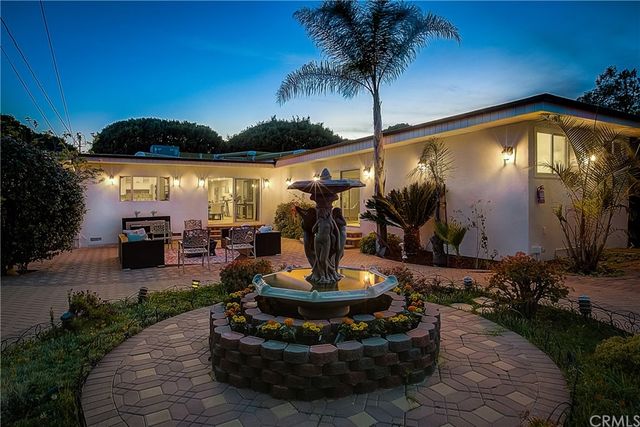 $2,994,400 | 1051 Princeton Street, Santa Monica, CA 90403