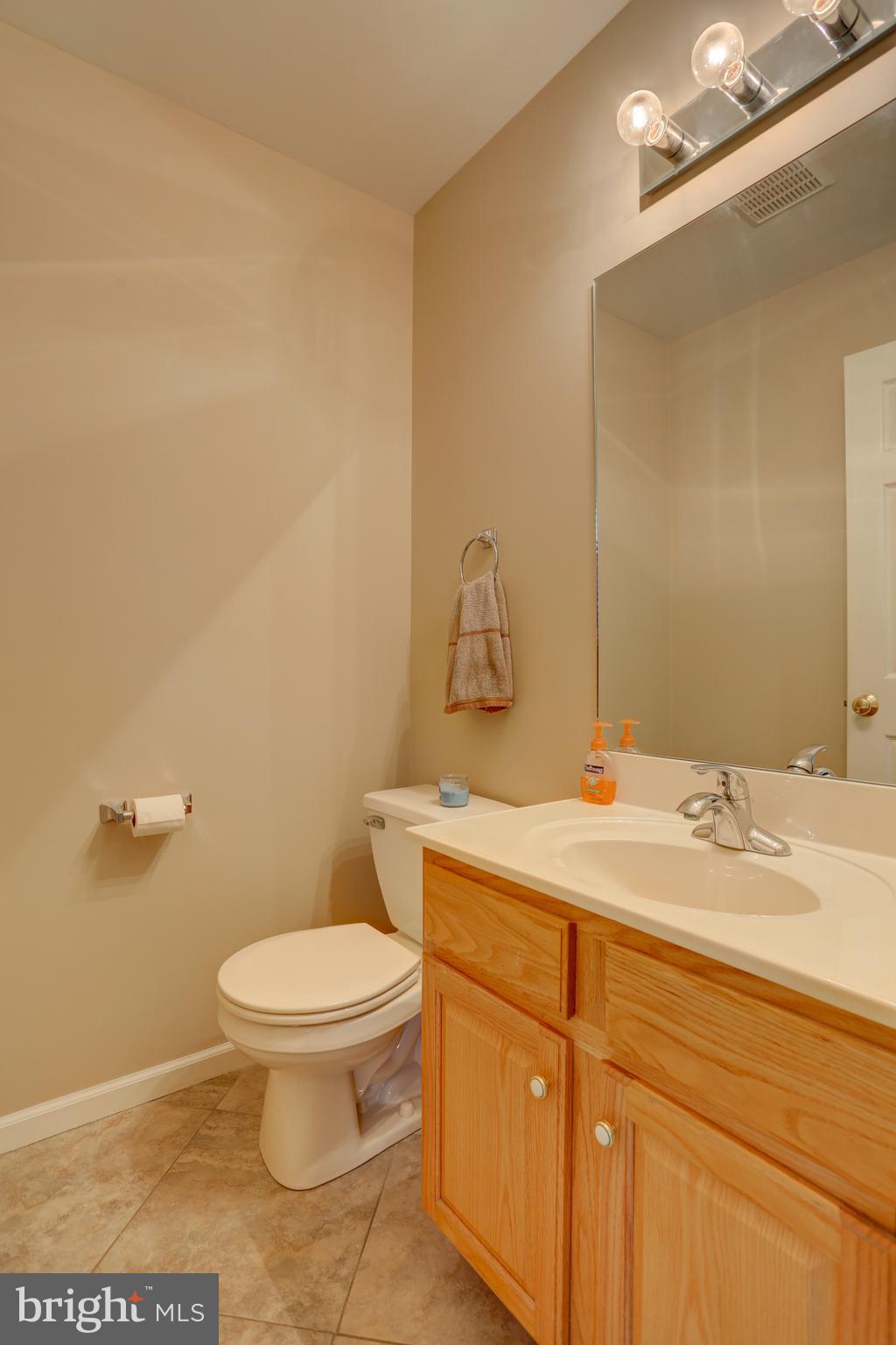 809 Power Road Manheim, PA 17545 - Photo 18 of 56