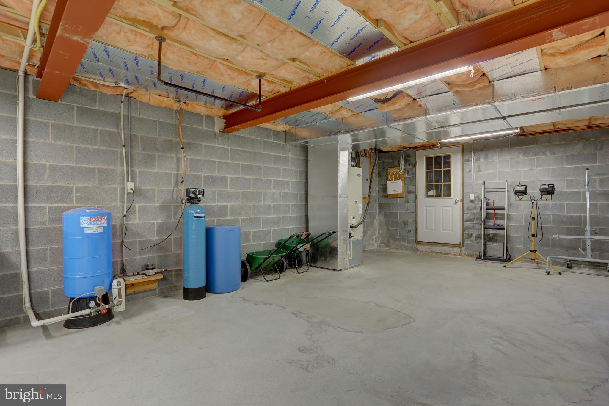809 Power Road Manheim, PA 17545 - Photo 29 of 56