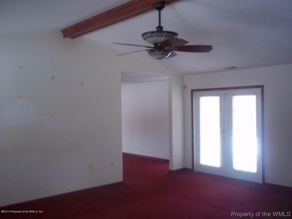 10203 Robins Neck Road Gloucester, VA 23061 - Photo 3 of 12 Gallery Image 3