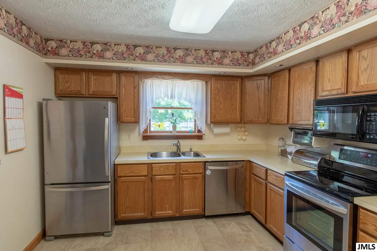 5115 Shepper Road Stockbridge, MI 49285 - Photo 9 of 34 Photo 9