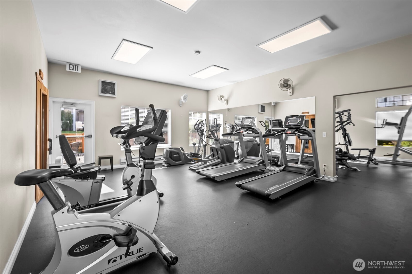 16373 119th Terrace Northeast, Unit 315 Bothell, WA 98011 - Photo 20 of 27