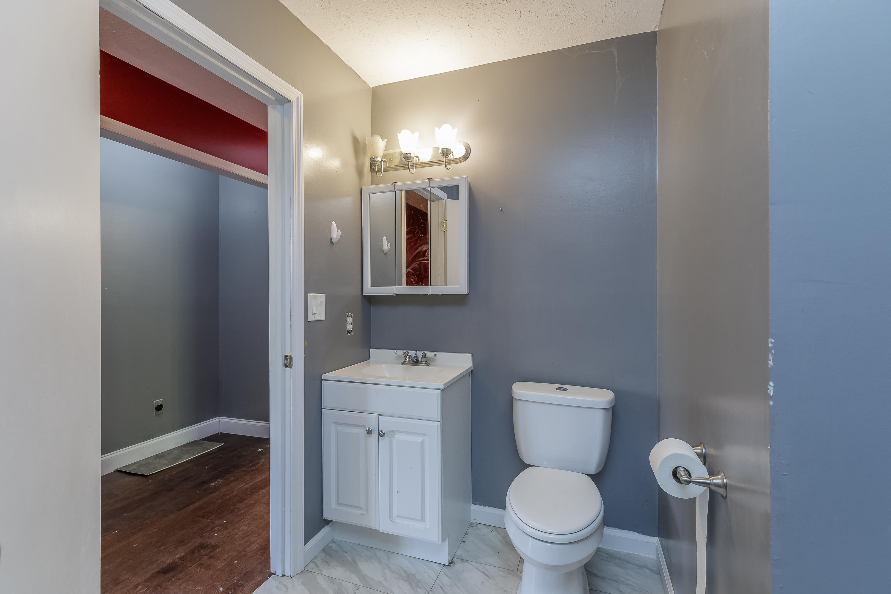 2386 Kemp Road LaFayette, GA 30728 - Photo 20 of 36 Bathroom