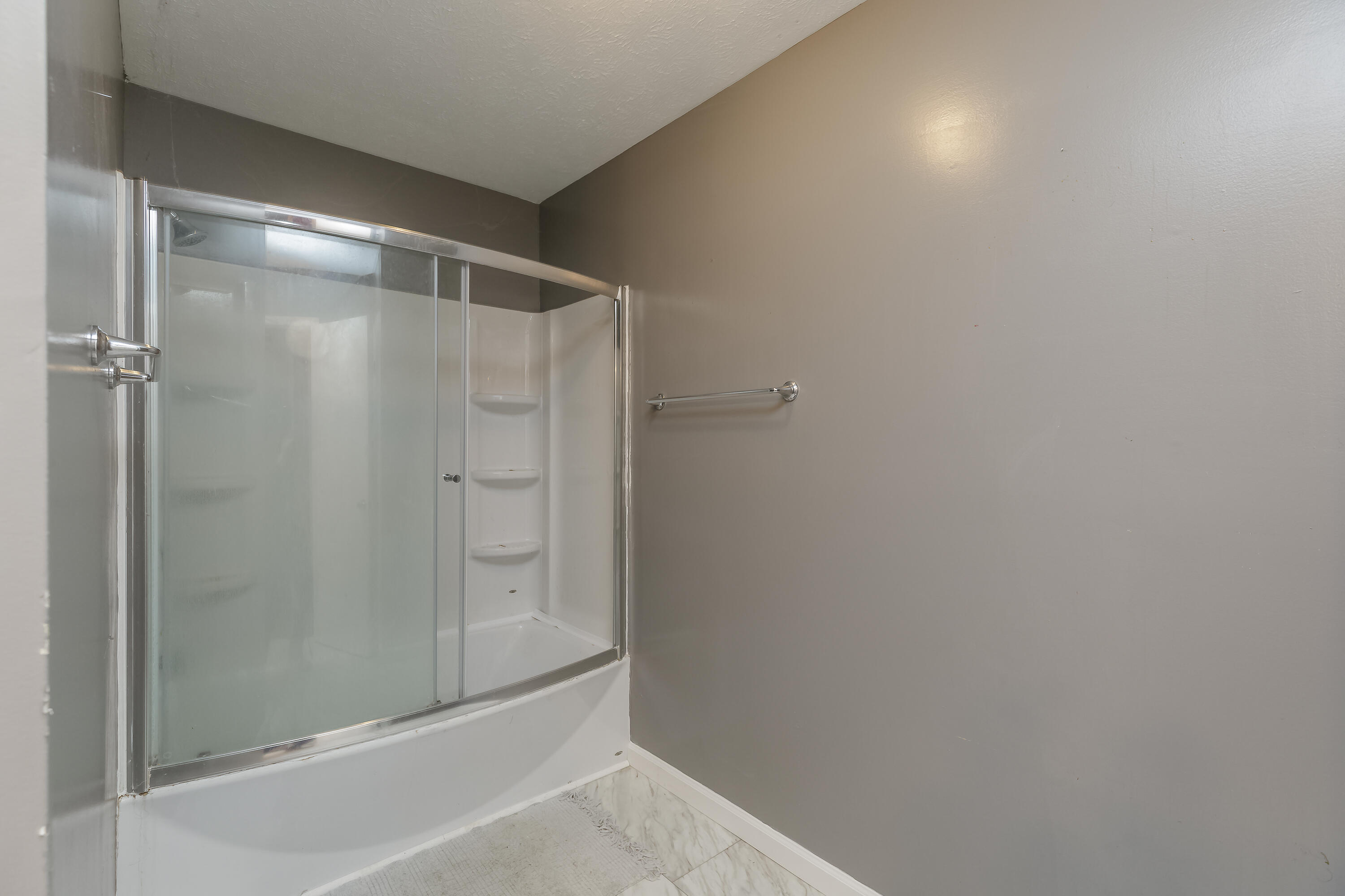 2386 Kemp Road LaFayette, GA 30728 - Photo 21 of 36 Bathroom