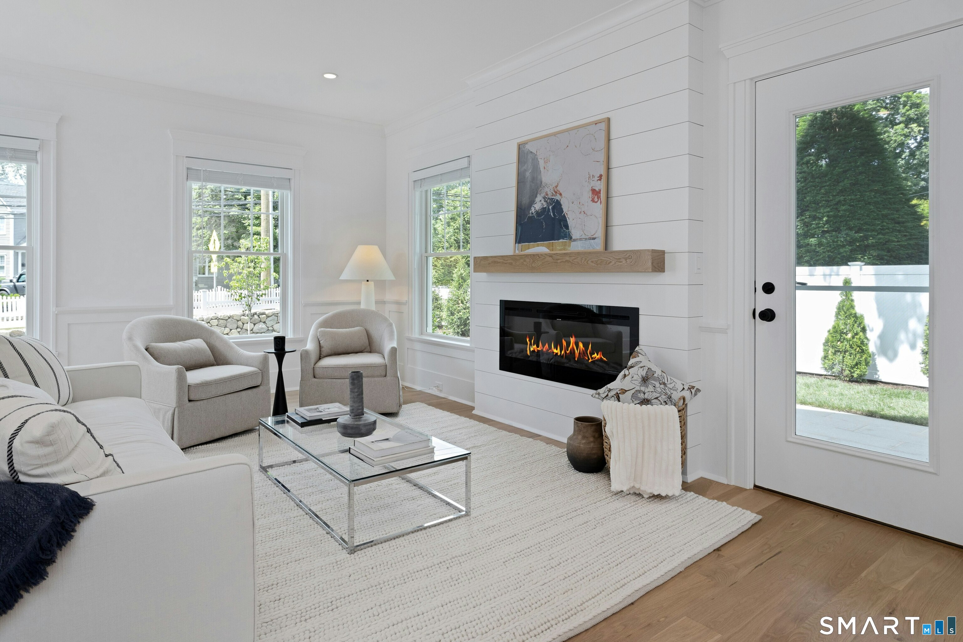 16 R Old Stamford Road New Canaan, CT 06840 - Photo 7 of 36