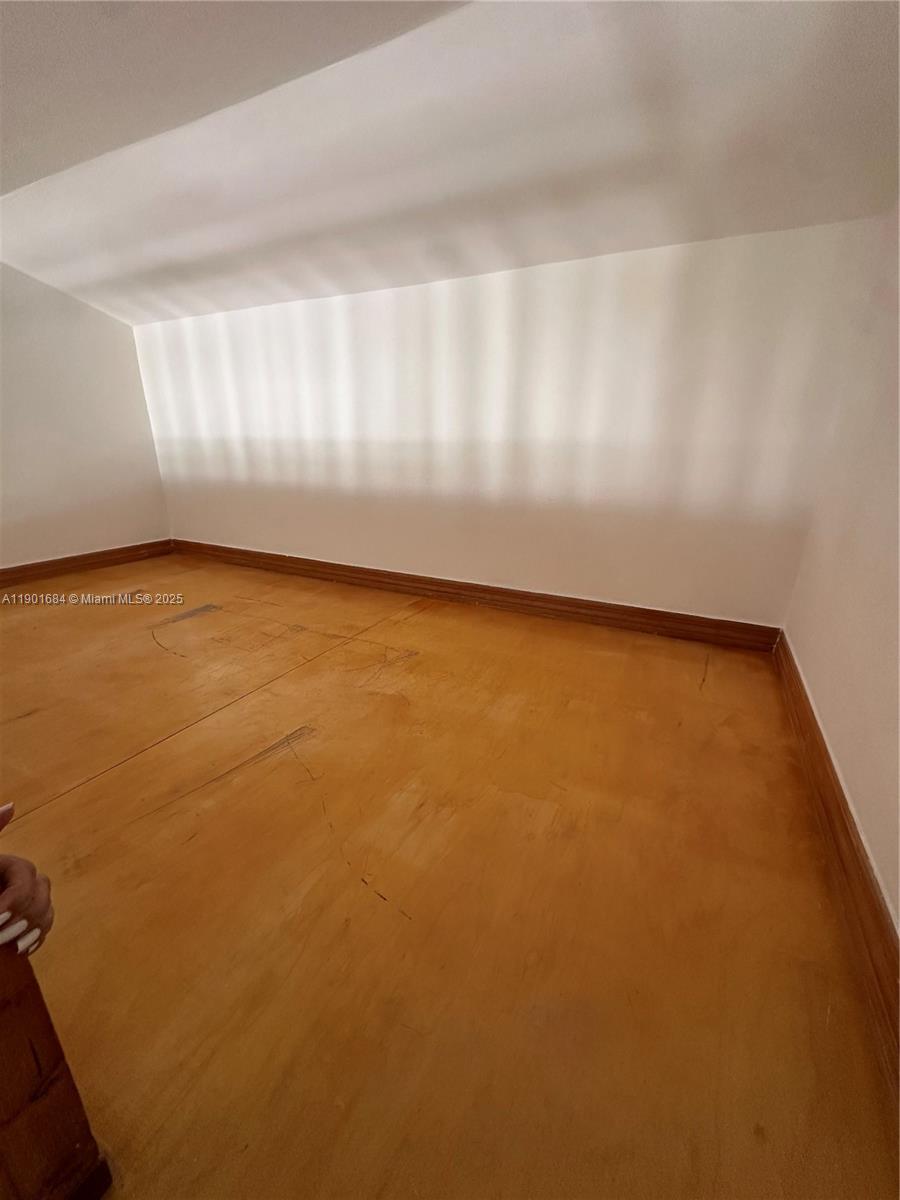 798 Crandon Boulevard, Unit 38C Key Biscayne, FL 33149 - Photo 24 of 33 a view of an ocean