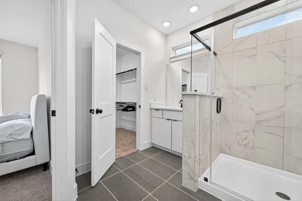 $2,850 | 15174 Post Oak Fls Drive, Cypress, TX 77433