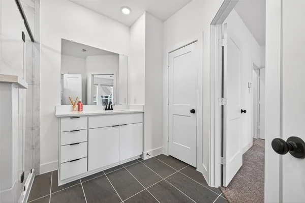 $2,850 | 15174 Post Oak Fls Drive, Cypress, TX 77433