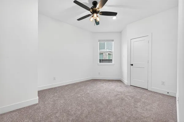 $2,850 | 15174 Post Oak Fls Drive, Cypress, TX 77433