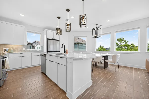 $2,850 | 15174 Post Oak Fls Drive, Cypress, TX 77433