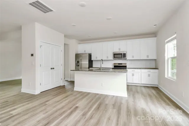 $439,900 | 3204 Leah Elizabeth Lane, Monroe, NC 28110