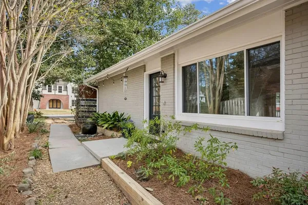 $649,000 | 3875 Donaldson Drive, Atlanta, GA 30341