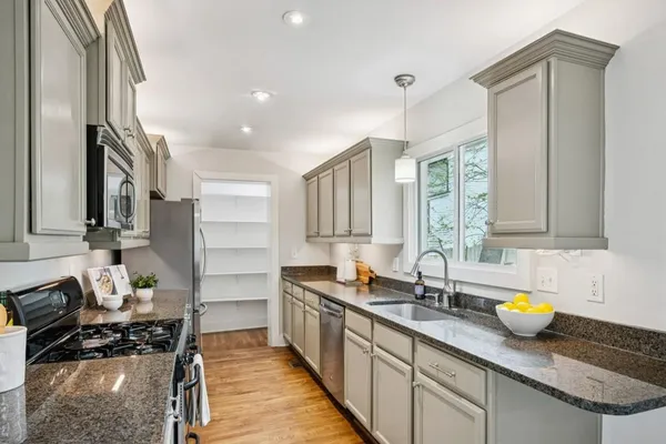 $649,000 | 3875 Donaldson Drive, Atlanta, GA 30341