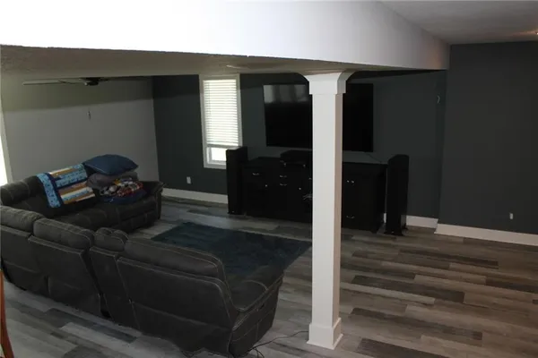 $649,900 | 1768 Homestead Drive, Liberty, MO 64068