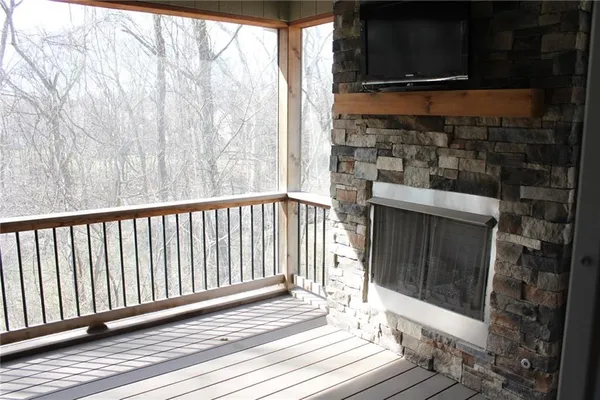 $649,900 | 1768 Homestead Drive, Liberty, MO 64068