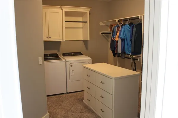 $649,900 | 1768 Homestead Drive, Liberty, MO 64068