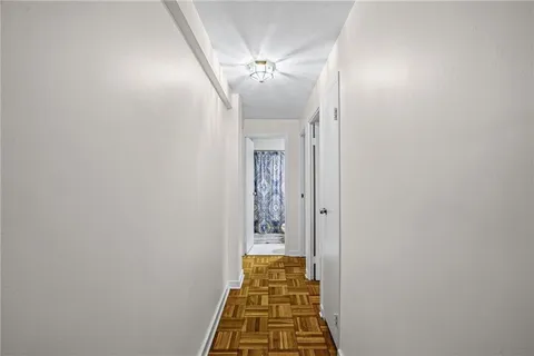$127,000 | 4601 Fifth Avenue, Unit 221, Pittsburgh, PA 15213