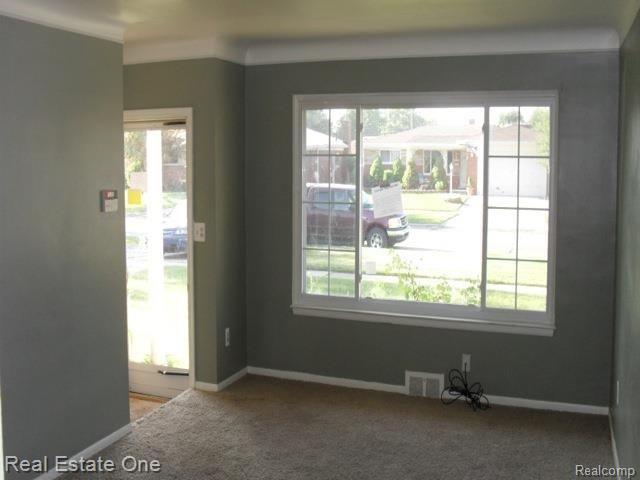 Living Room - Front Entry