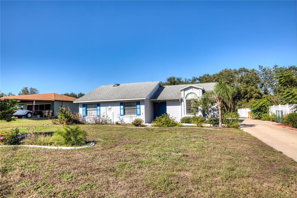 5233 Albert Road Fruitland Park, FL 34731 - Photo 1 of 1 Exterior Front