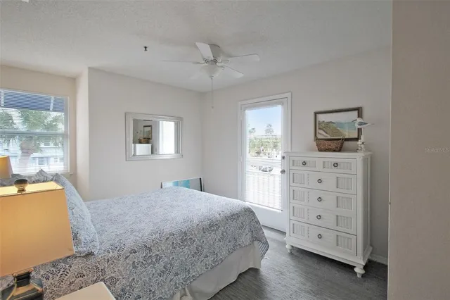 $8,900 | 1275 Siesta Bayside Drive, Unit 1275B, Sarasota, FL 34242