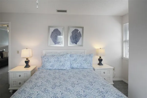 $8,900 | 1275 Siesta Bayside Drive, Unit 1275B, Sarasota, FL 34242