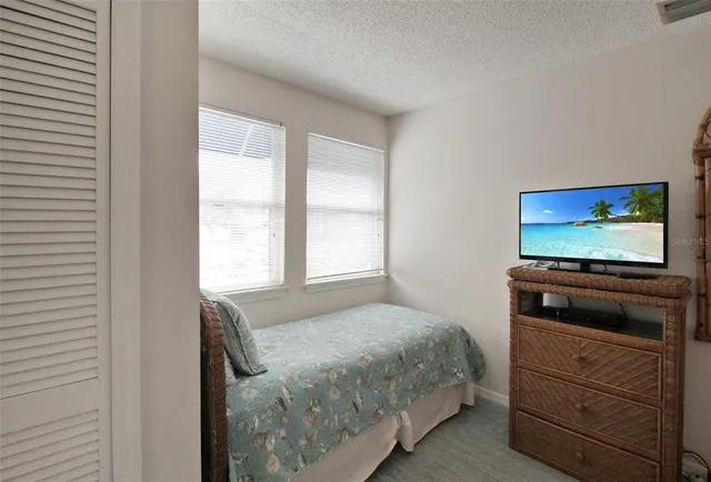 $8,900 | 1275 Siesta Bayside Drive, Unit 1275B, Sarasota, FL 34242