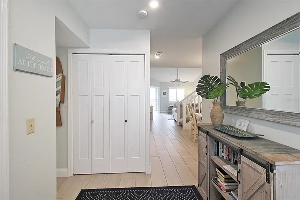 $8,900 | 1275 Siesta Bayside Drive, Unit 1275B, Sarasota, FL 34242