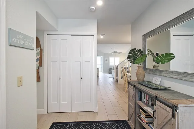 $8,900 | 1275 Siesta Bayside Drive, Unit 1275B, Sarasota, FL 34242