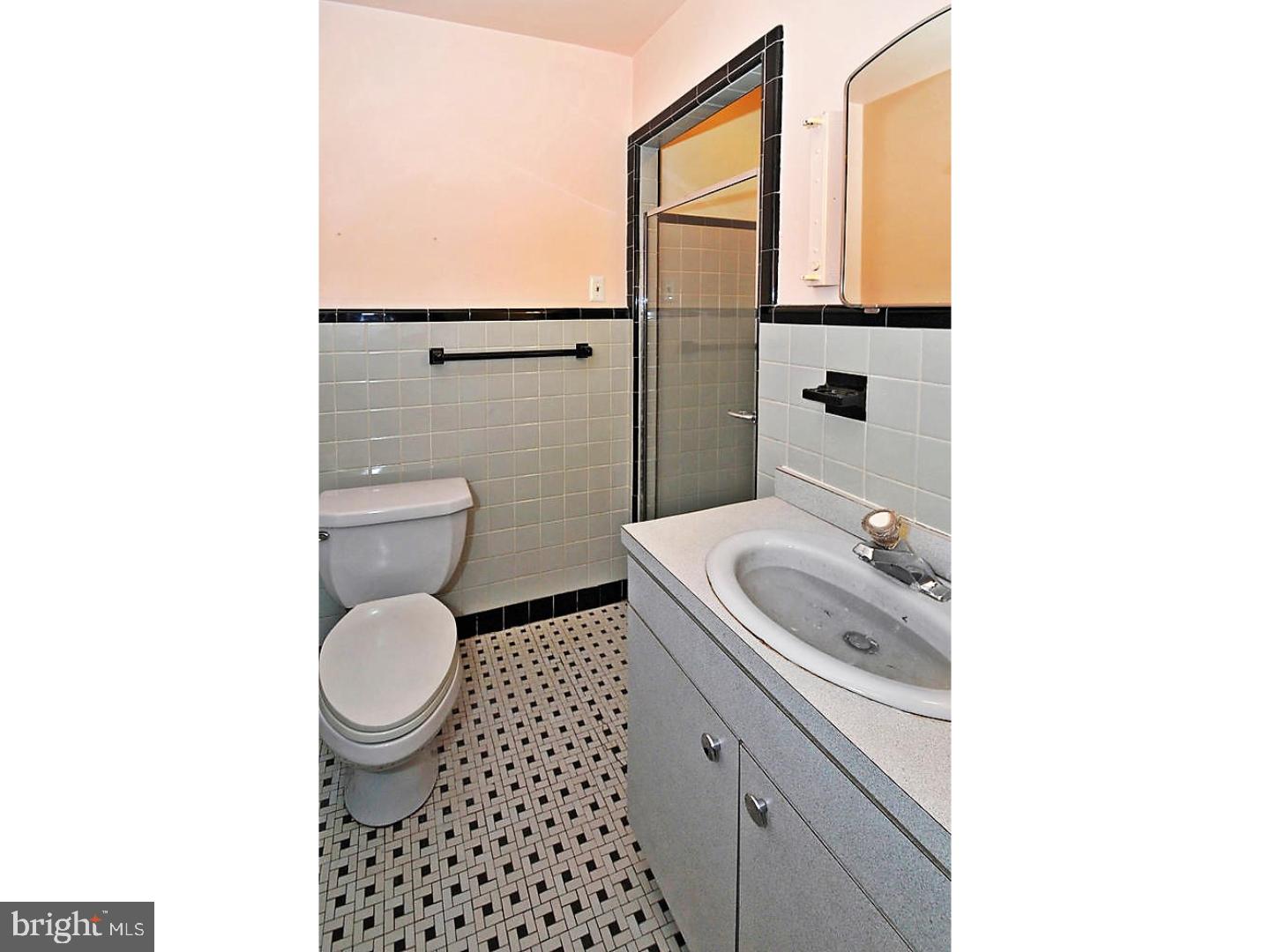 1580 Huntingdon Road Abington, PA 19001 - Photo 14 of 20 Master Bathroom