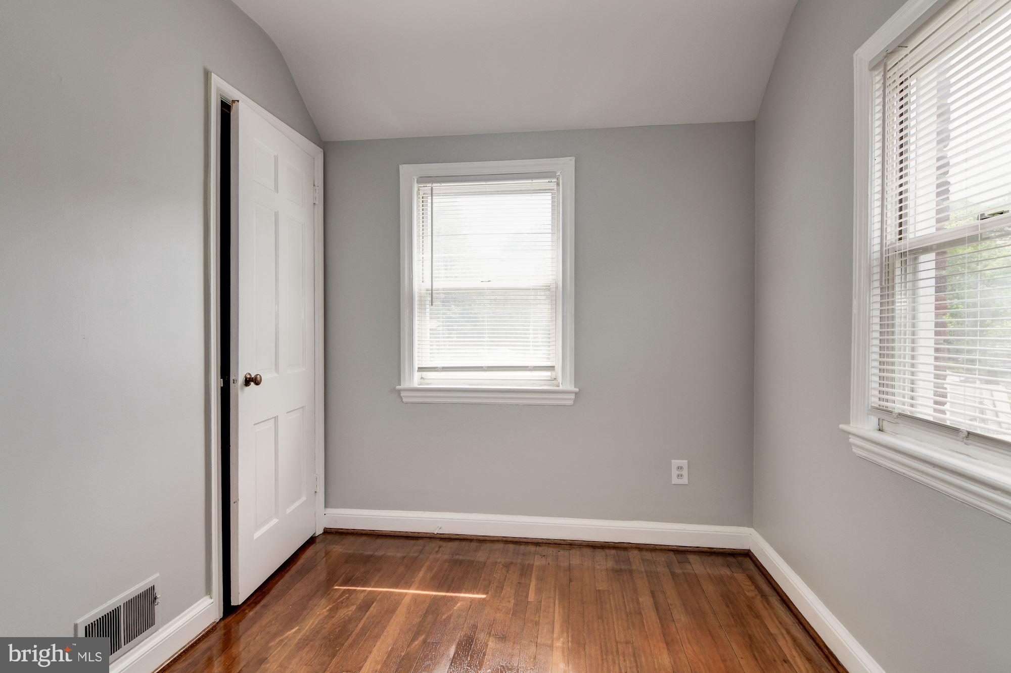 4846 Eastern Avenue Northeast Washington, DC 20017 - Photo 15 of 32