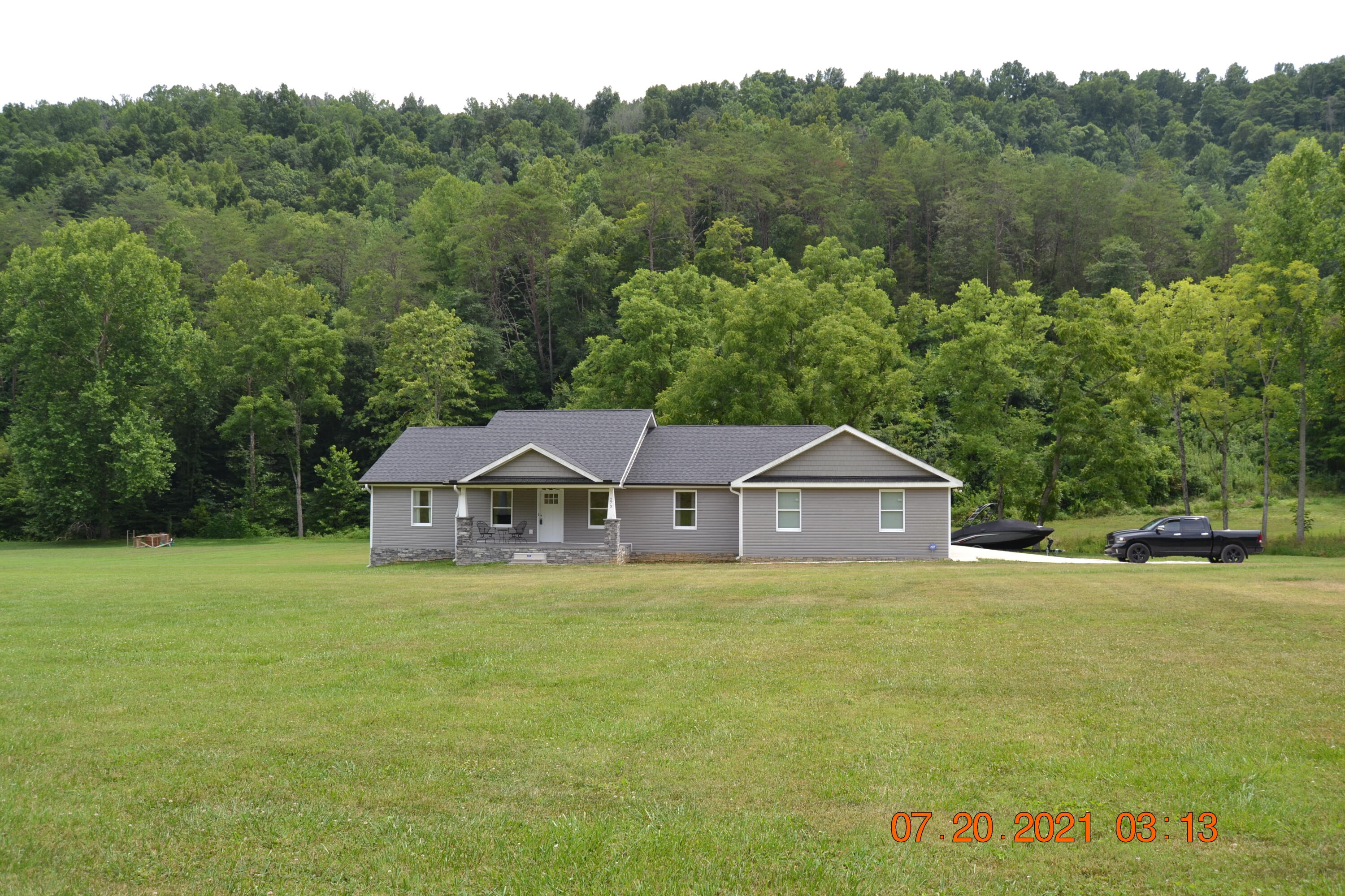 270 Kettle Hollow Road Maynardville, TN 37807 - Photo 4 of 26 DSC_0711