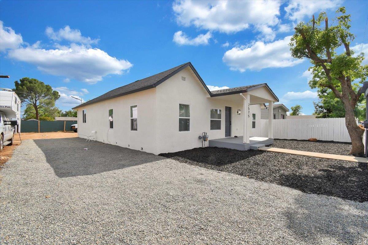 2575 A Street Oroville, CA 95966 - Photo 4 of 41