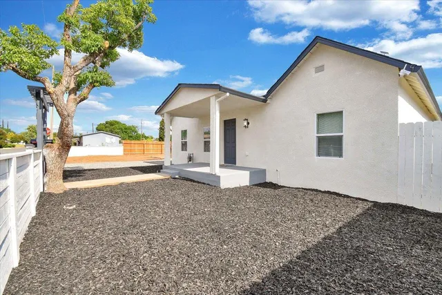 $299,000 | 2575 A Street, Oroville, CA 95966