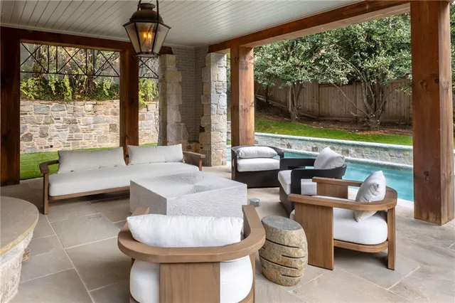 $5,550,000 | 455 Peachtree Battle Avenue Northwest, Atlanta, GA 30305